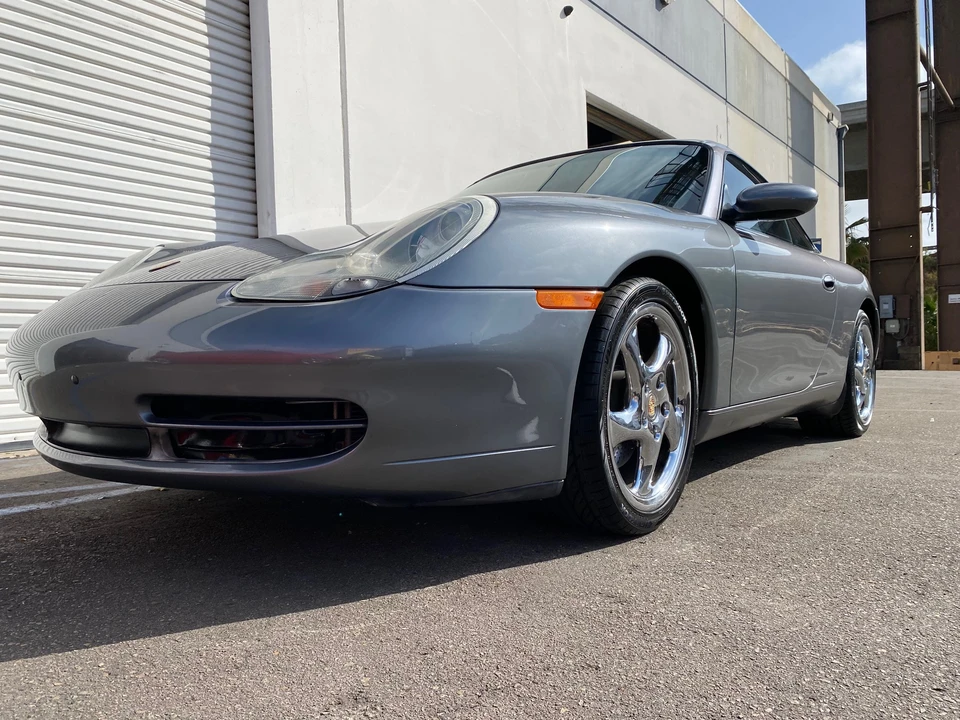 2001 Porsche 996 Carrera - Image 2 of 31
