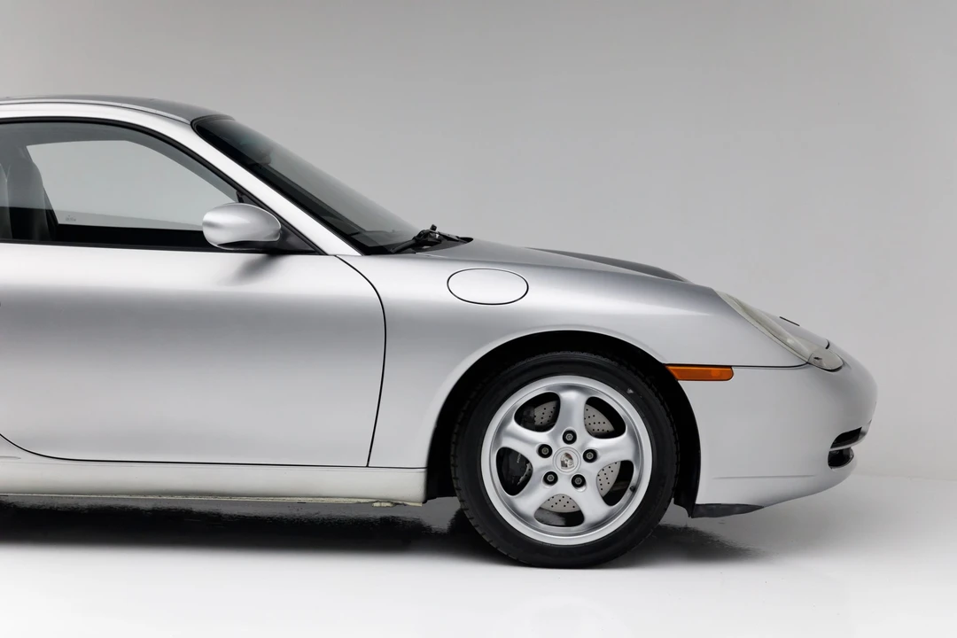 2001 Porsche 996 Carrera - Image 22 of 31
