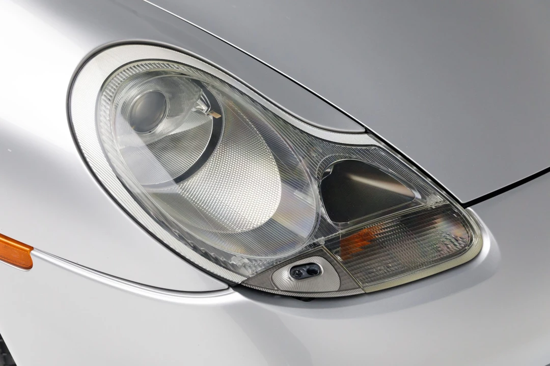 2001 Porsche 996 Carrera - Image 23 of 31