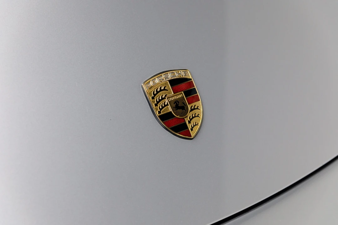 2001 Porsche 996 Carrera - Image 25 of 31