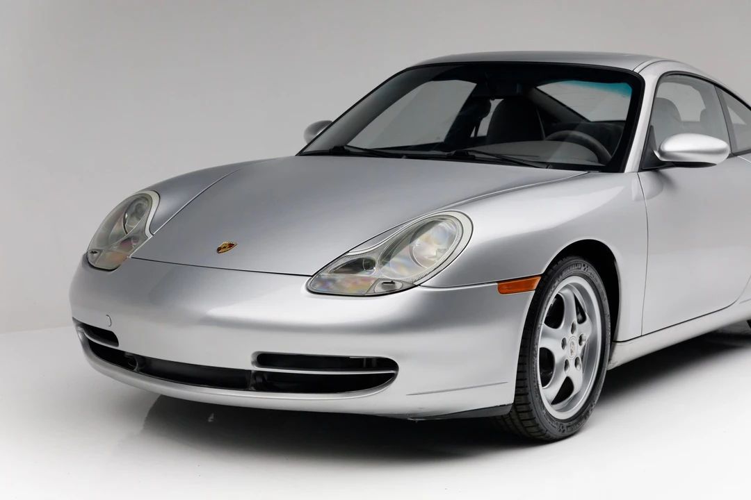 2001 Porsche 996 Carrera - Image 9 of 31