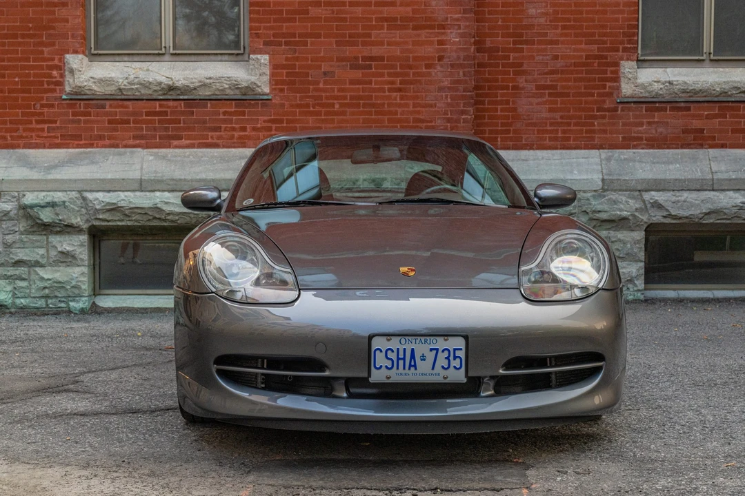 2001 Porsche 996 Carrera - Image 19 of 31