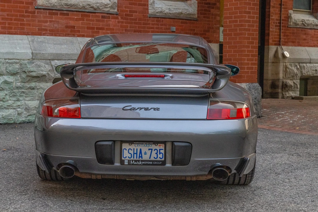 2001 Porsche 996 Carrera - Image 8 of 31