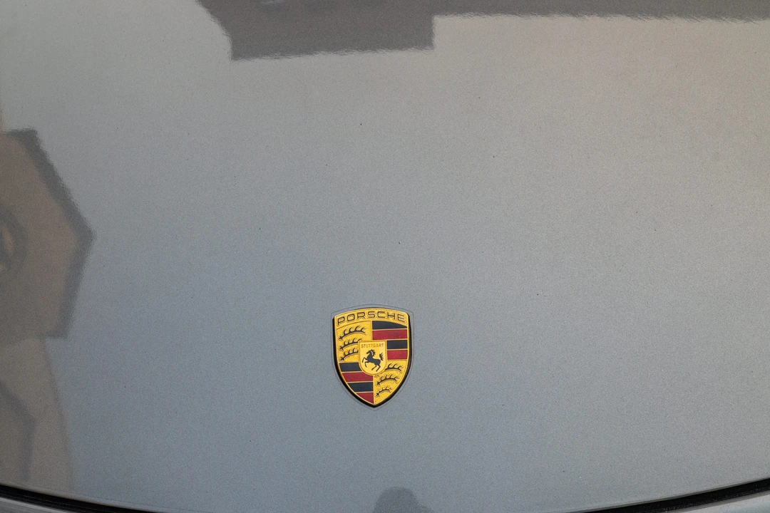 2001 Porsche 996 Carrera - Image 21 of 31