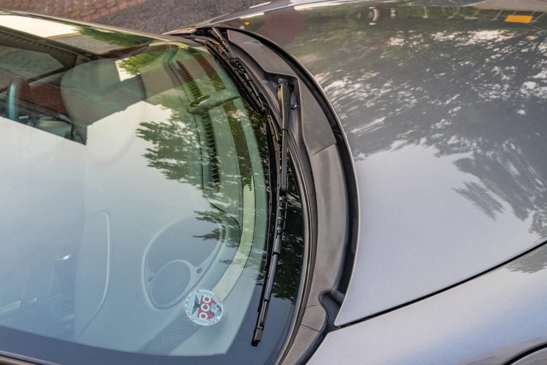 2001 Porsche 996 Carrera - Image 31 of 31