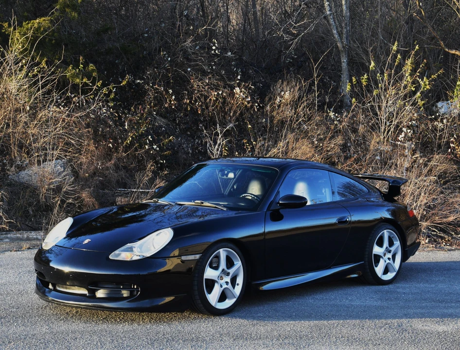 2001 Porsche 996 Carrera - Image 11 of 31
