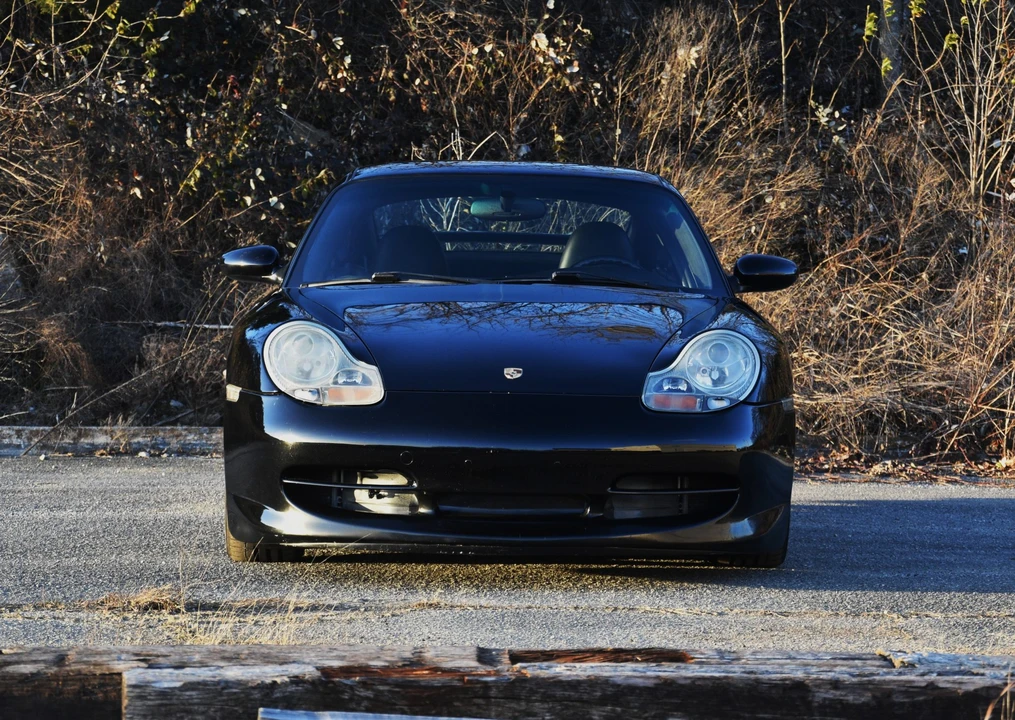 2001 Porsche 996 Carrera - Image 13 of 31