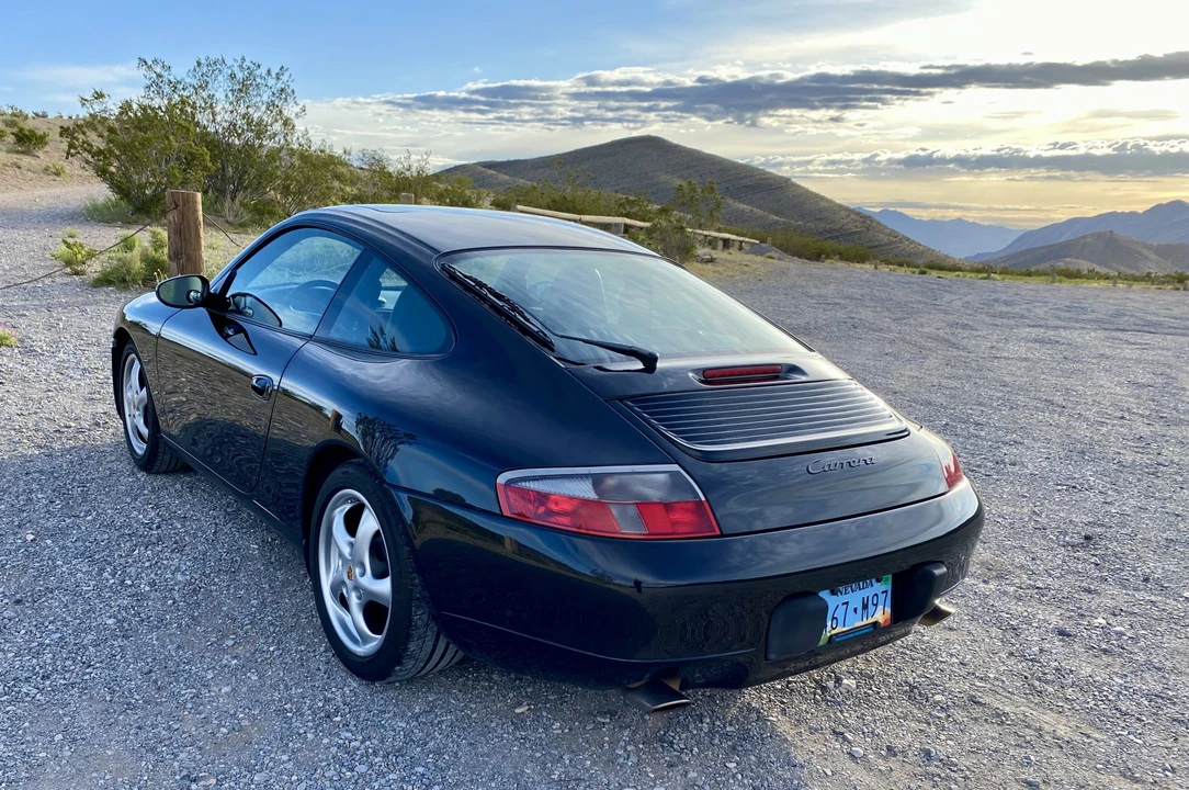 2001 Porsche 996 Carrera - Image 19 of 31