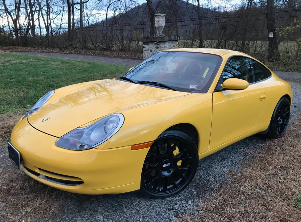 2001 Porsche 996 Carrera - Image 10 of 31