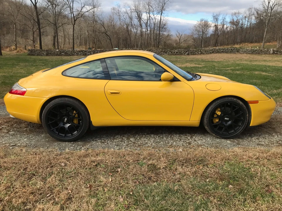 2001 Porsche 996 Carrera - Image 2 of 31