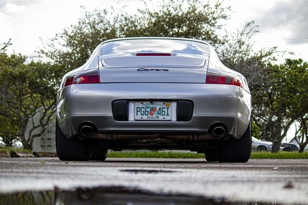 2001 Porsche 996 Carrera - Image 18 of 31