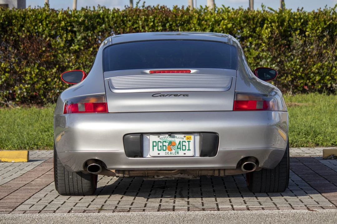 2001 Porsche 996 Carrera - Image 15 of 31