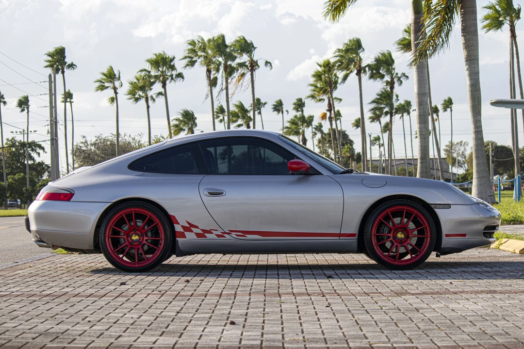 2001 Porsche 996 Carrera - Image 5 of 31