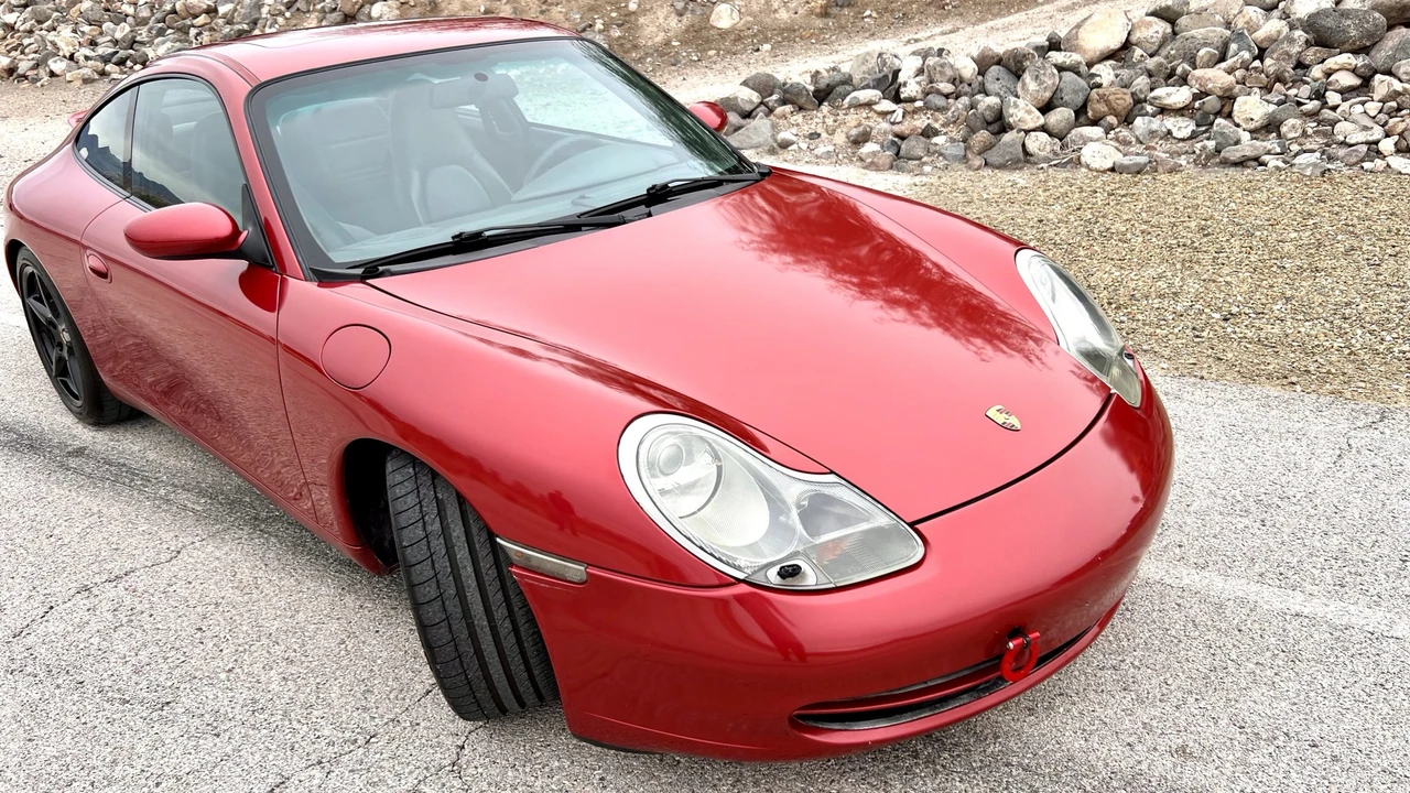 2001 Porsche 996 Carrera - Image 21 of 31