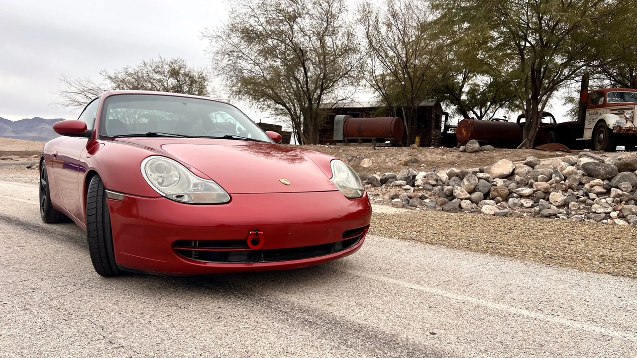 2001 Porsche 996 Carrera - Image 19 of 31