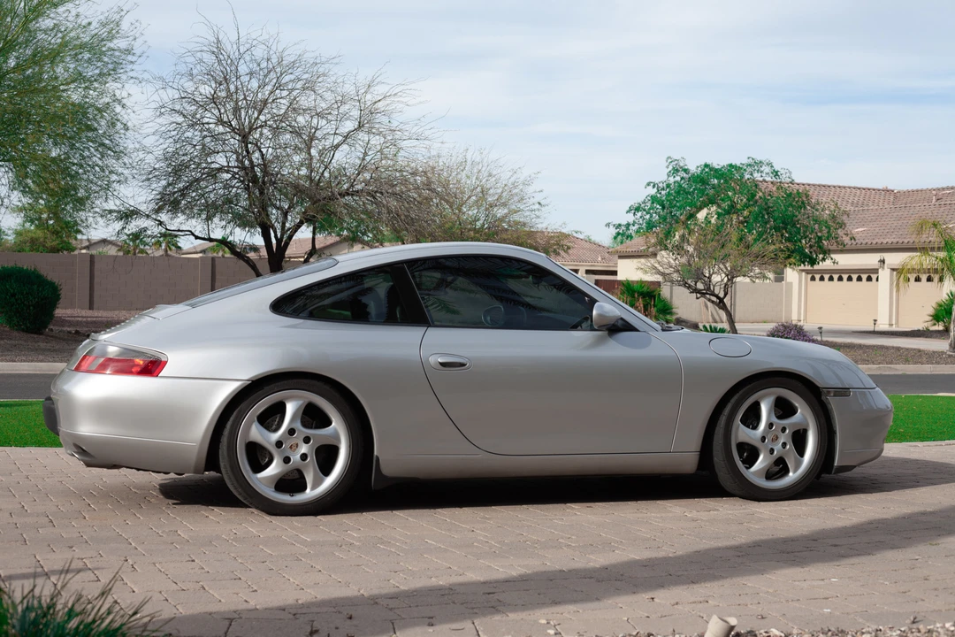 2001 Porsche 996 Carrera - Image 3 of 31