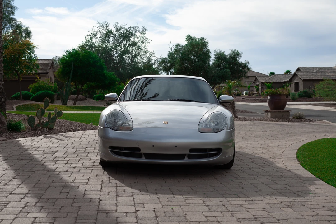 2001 Porsche 996 Carrera - Image 10 of 31