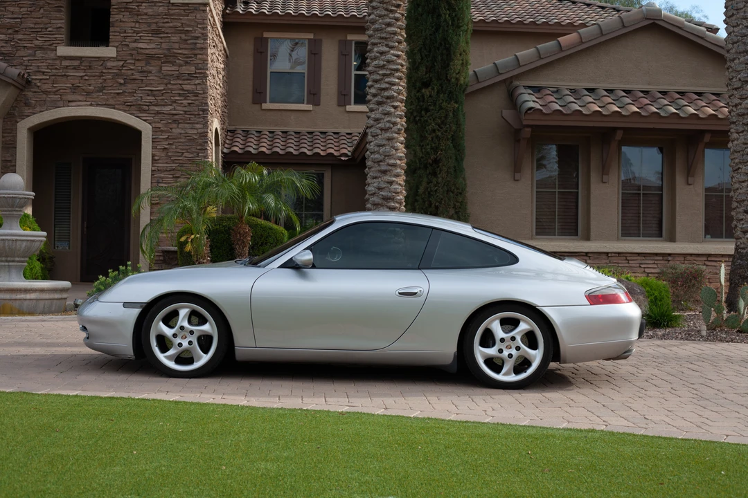 2001 Porsche 996 Carrera - Image 7 of 31
