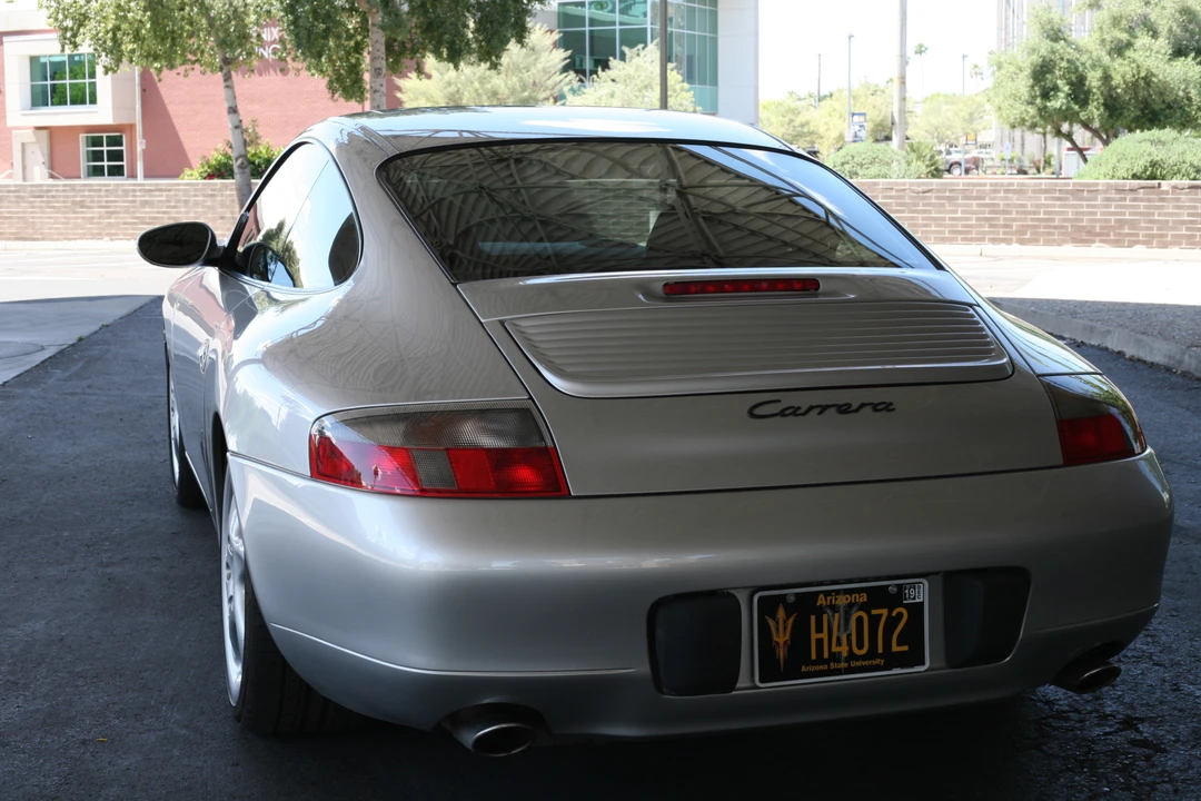 2001 Porsche 996 Carrera - Image 24 of 31