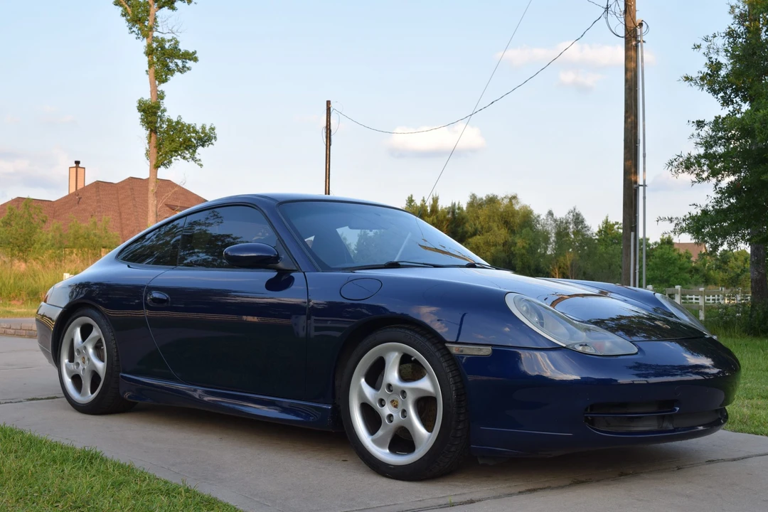 2001 Porsche 996 Carrera - Image 3 of 31