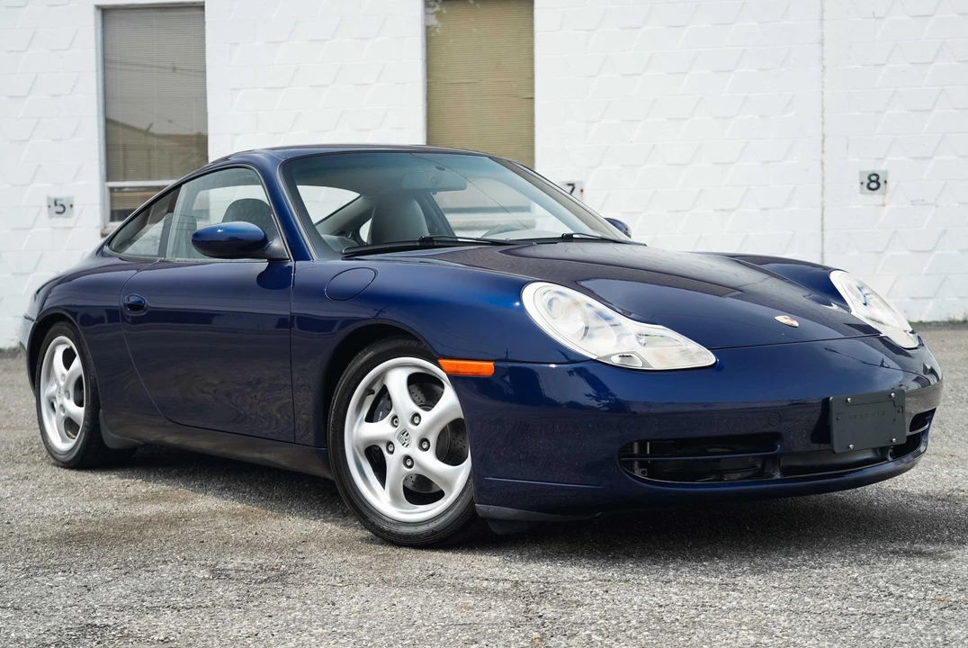 2001 Porsche 996 Carrera - Image 14 of 31