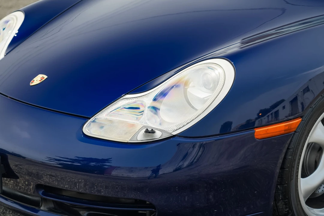 2001 Porsche 996 Carrera - Image 26 of 31