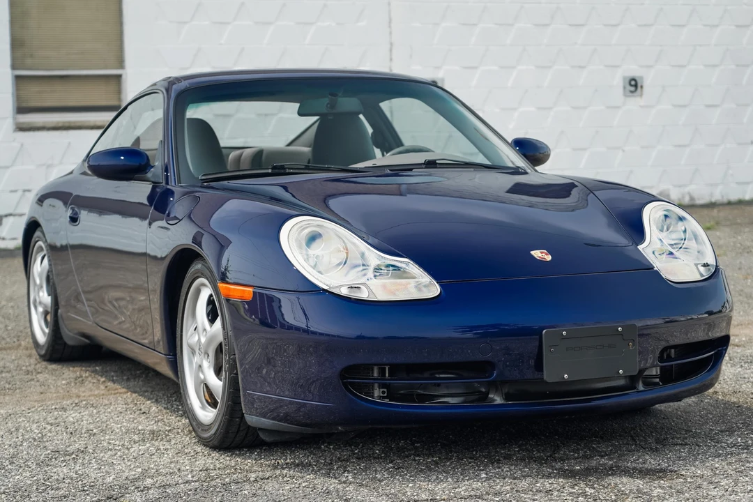 2001 Porsche 996 Carrera - Image 16 of 31