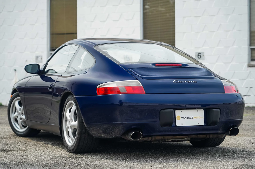 2001 Porsche 996 Carrera - Image 6 of 31