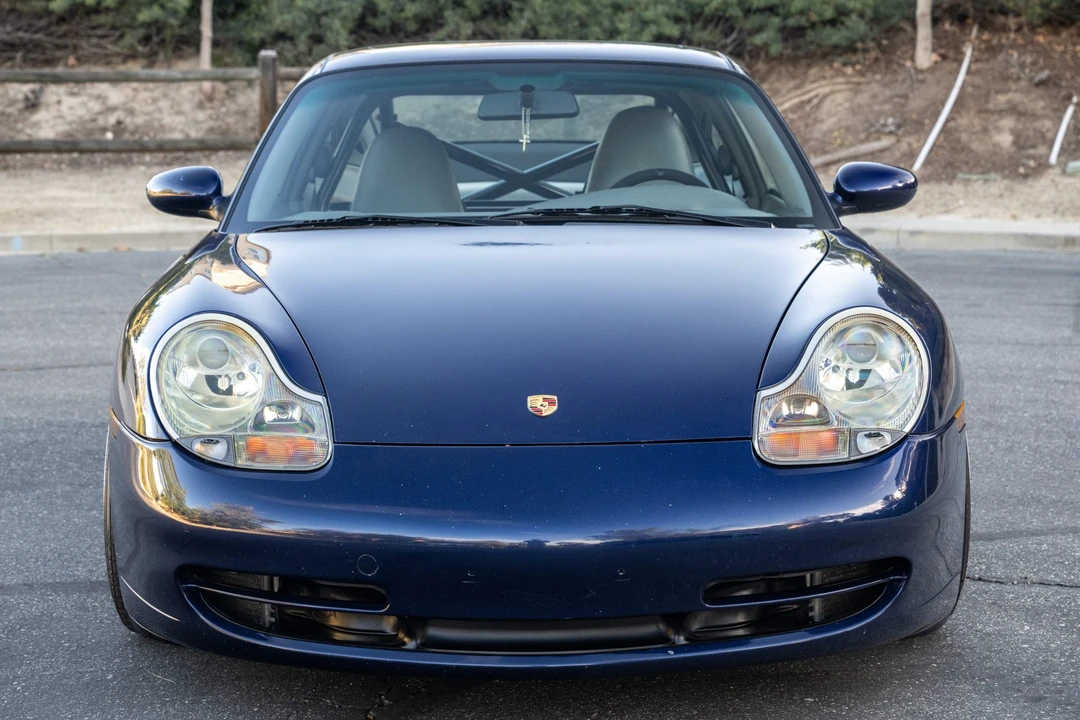 2001 Porsche 996 Carrera - Image 2 of 31