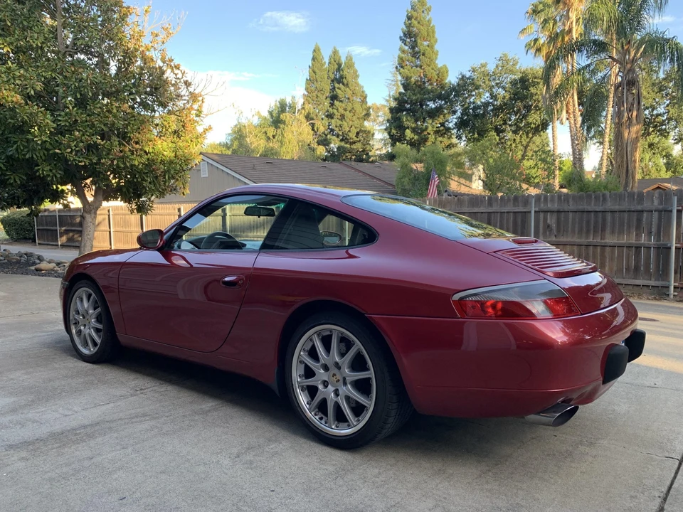 2001 Porsche 996 Carrera - Image 27 of 31