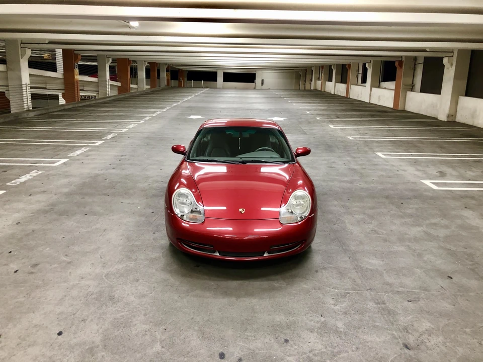 2001 Porsche 996 Carrera - Image 5 of 31