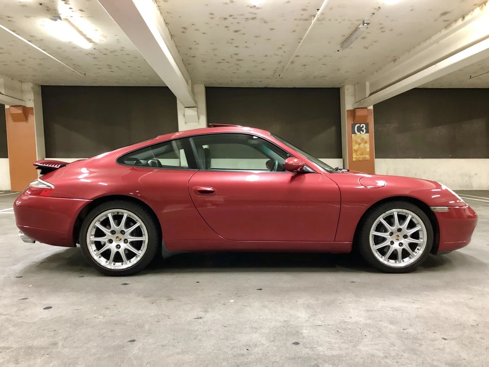 2001 Porsche 996 Carrera - Image 21 of 31