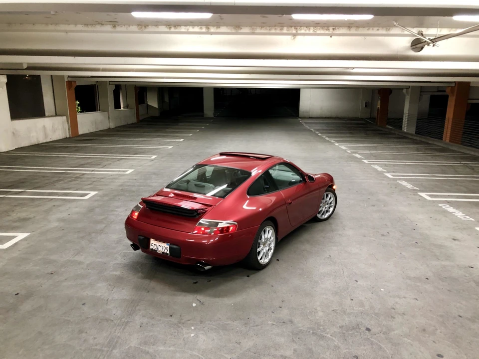 2001 Porsche 996 Carrera - Image 20 of 31