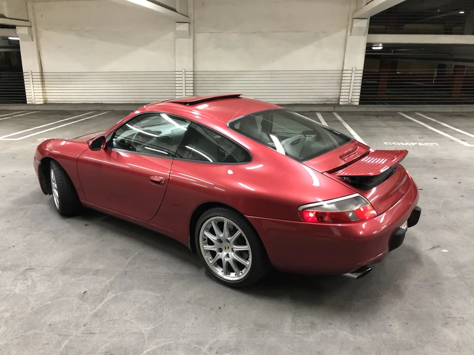 2001 Porsche 996 Carrera - Image 13 of 31