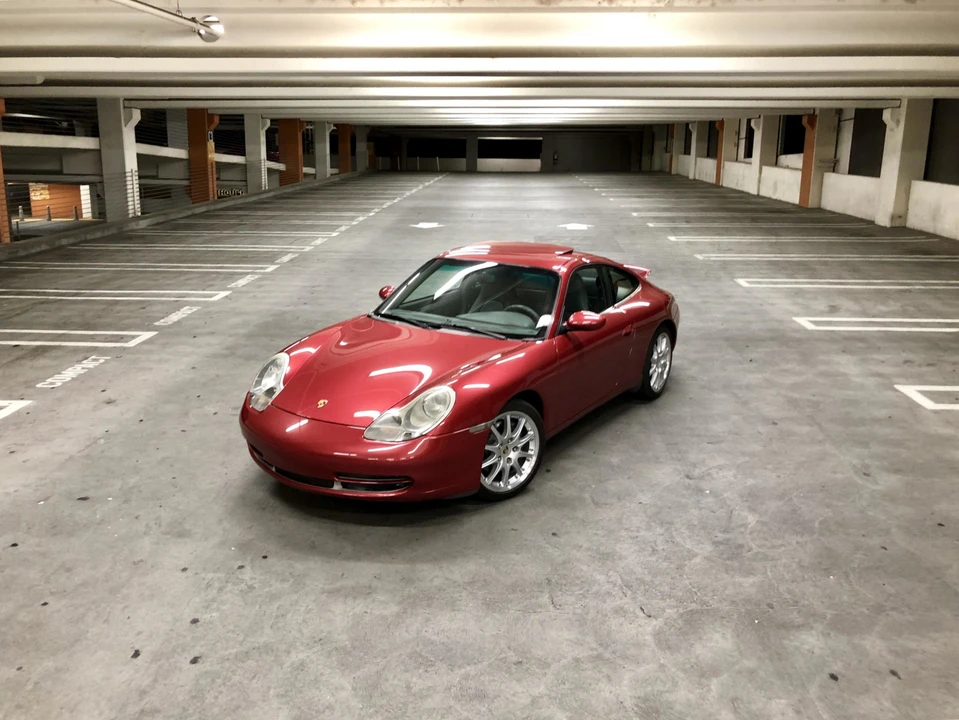2001 Porsche 996 Carrera - Image 9 of 31