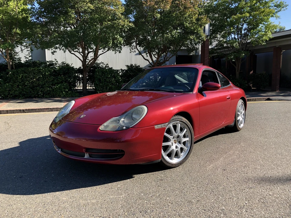 2001 Porsche 996 Carrera - Image 25 of 31