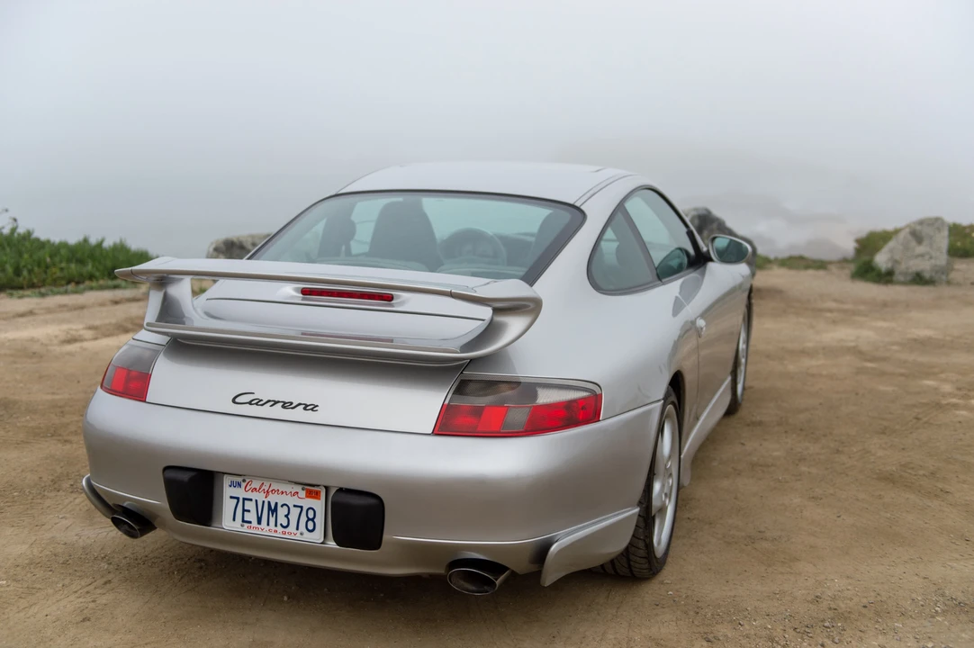 2001 Porsche 996 Carrera - Image 4 of 31