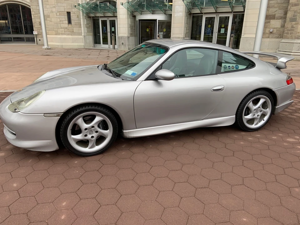 2001 Porsche 996 Carrera - Image 3 of 31