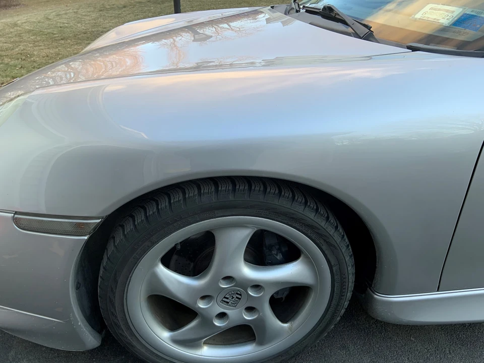 2001 Porsche 996 Carrera - Image 16 of 31