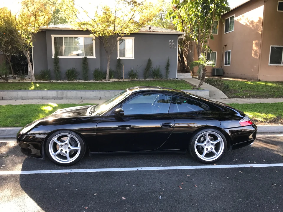 2001 Porsche 996 Carrera - Image 24 of 31