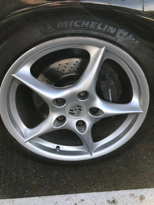 2001 Porsche 996 Carrera - Image 17 of 31