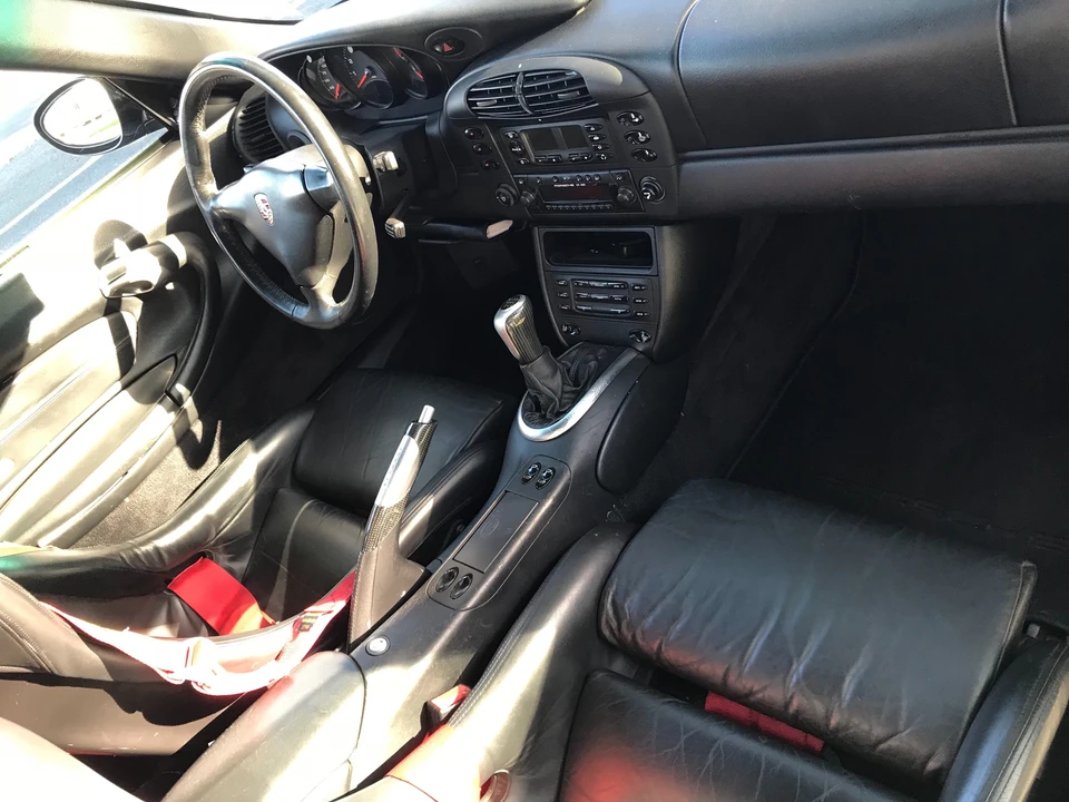 2001 Porsche 996 Carrera - Image 31 of 31