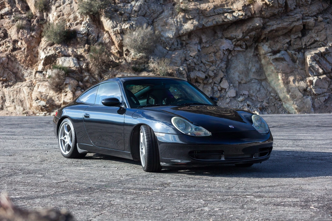 2001 Porsche 996 Carrera - Image 10 of 31