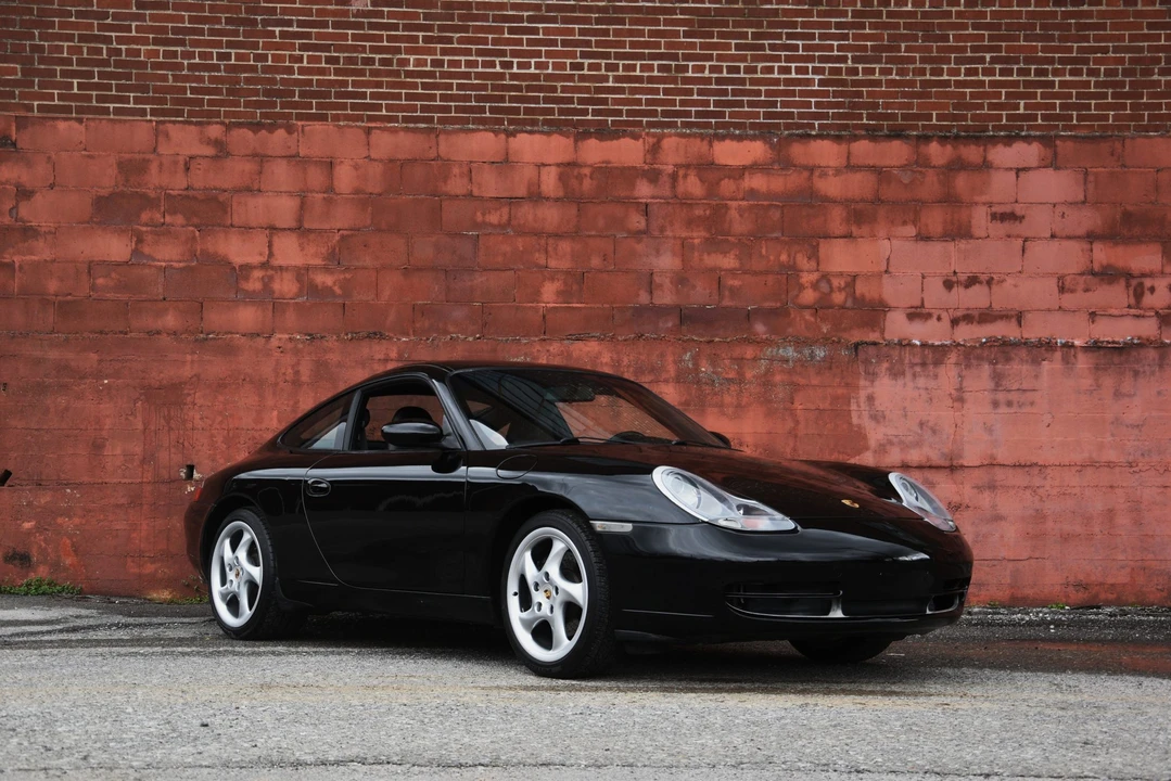 2001 Porsche 996 Carrera - Image 30 of 31