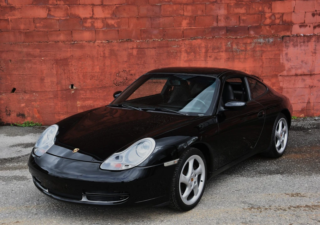 2001 Porsche 996 Carrera - Image 4 of 31