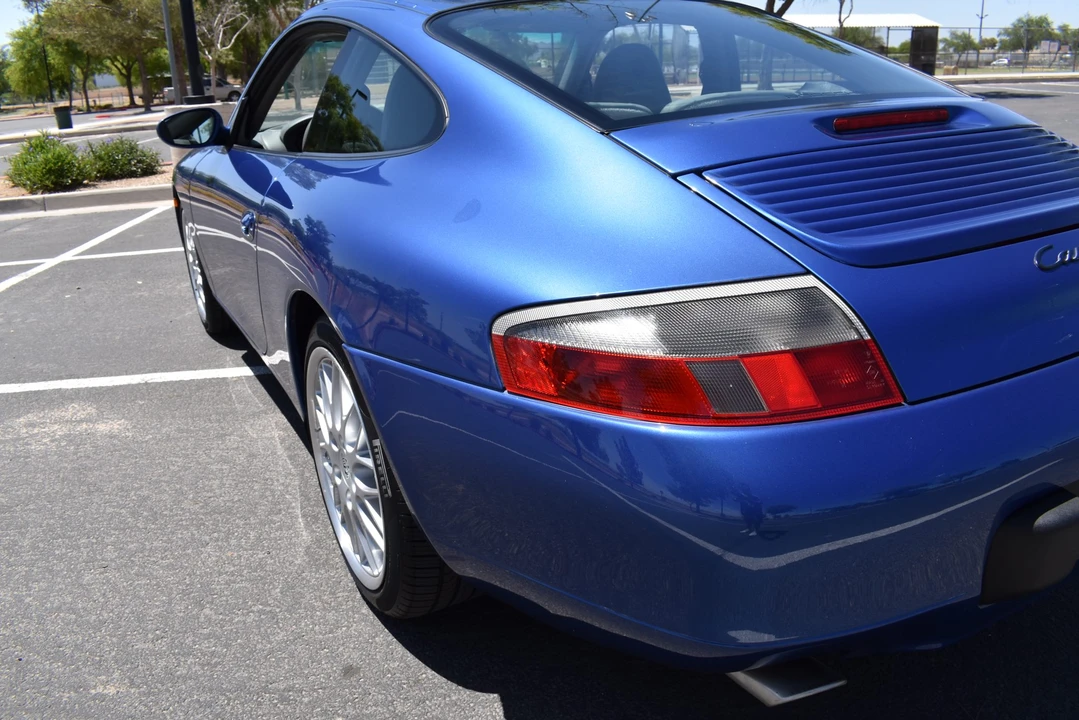 2001 Porsche 996 Carrera - Image 15 of 31