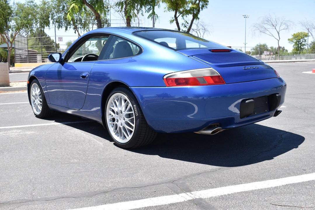 2001 Porsche 996 Carrera - Image 11 of 31