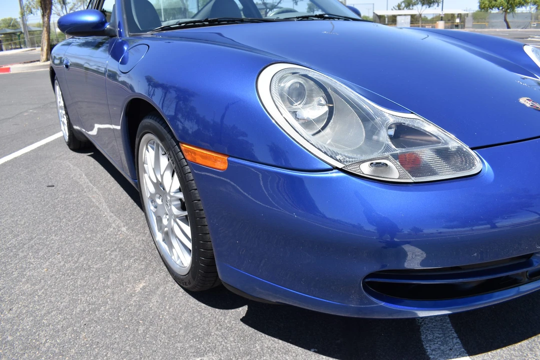 2001 Porsche 996 Carrera - Image 13 of 31