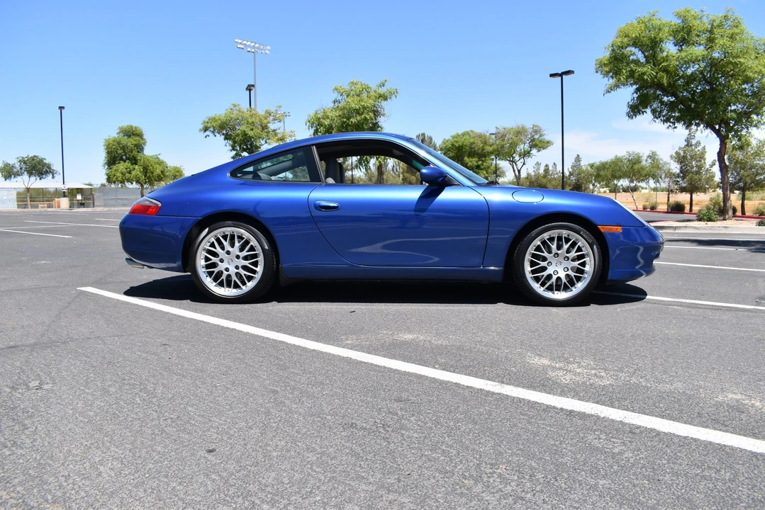 2001 Porsche 996 Carrera - Image 7 of 31