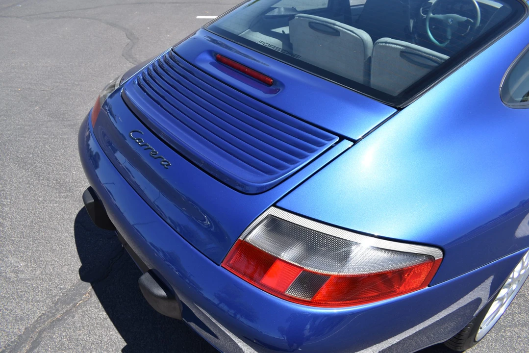 2001 Porsche 996 Carrera - Image 25 of 31